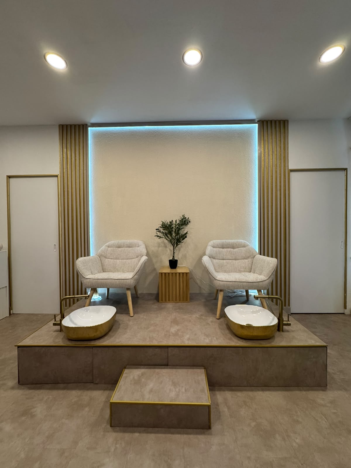 Yaya Beauty Lounge interior 5