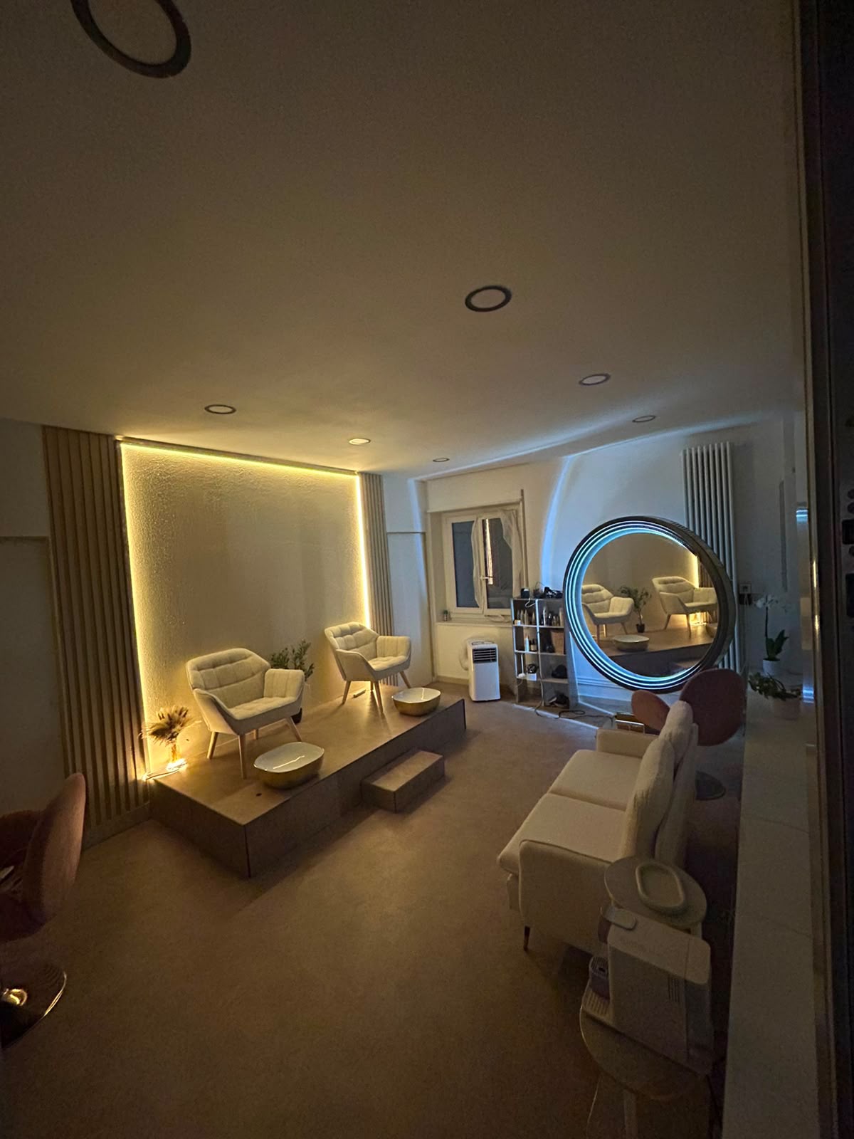 Yaya Beauty Lounge interior 7